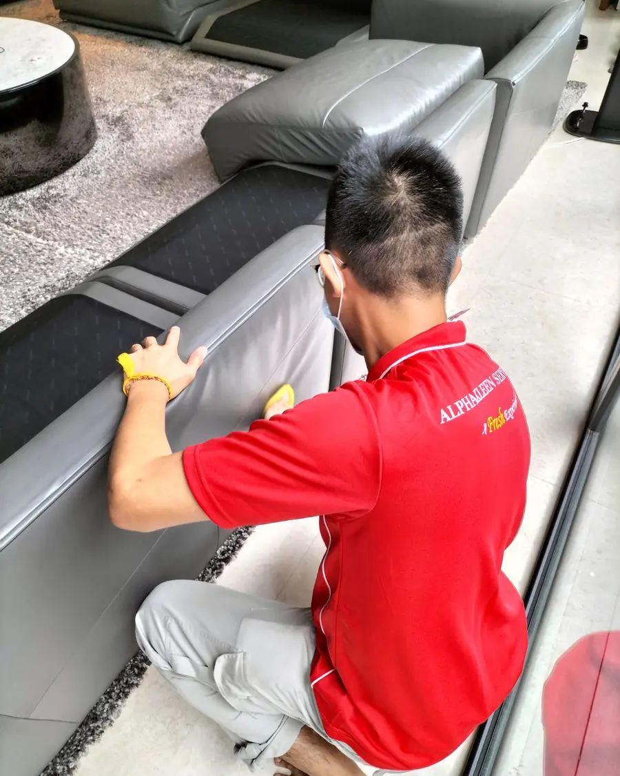 AlphaKleen Services at work